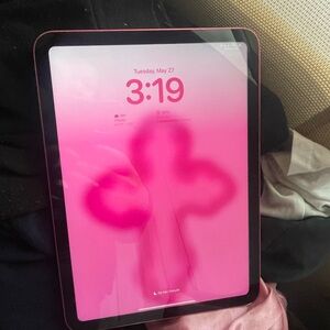 Apple Pink Tablet Vibrant Display Sleek Design